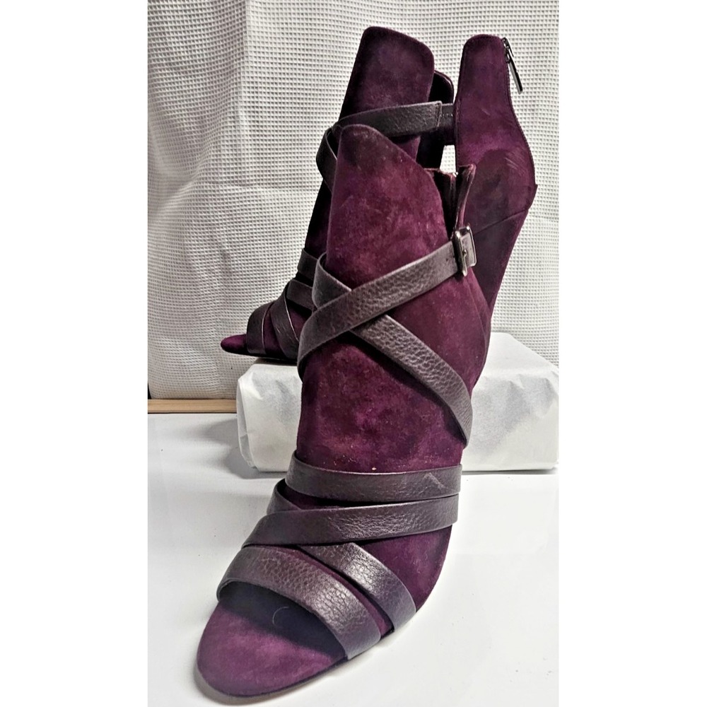 Vince Camuto ACHIKA open toe purple heels zipper silhouette 39/8.5M‎